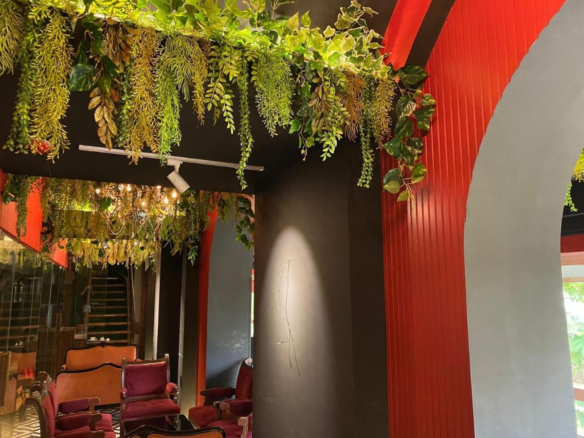 Gulf Hotel Mumbai- The Boutique Hotel Colaba Mumbai Ngoại thất bức ảnh