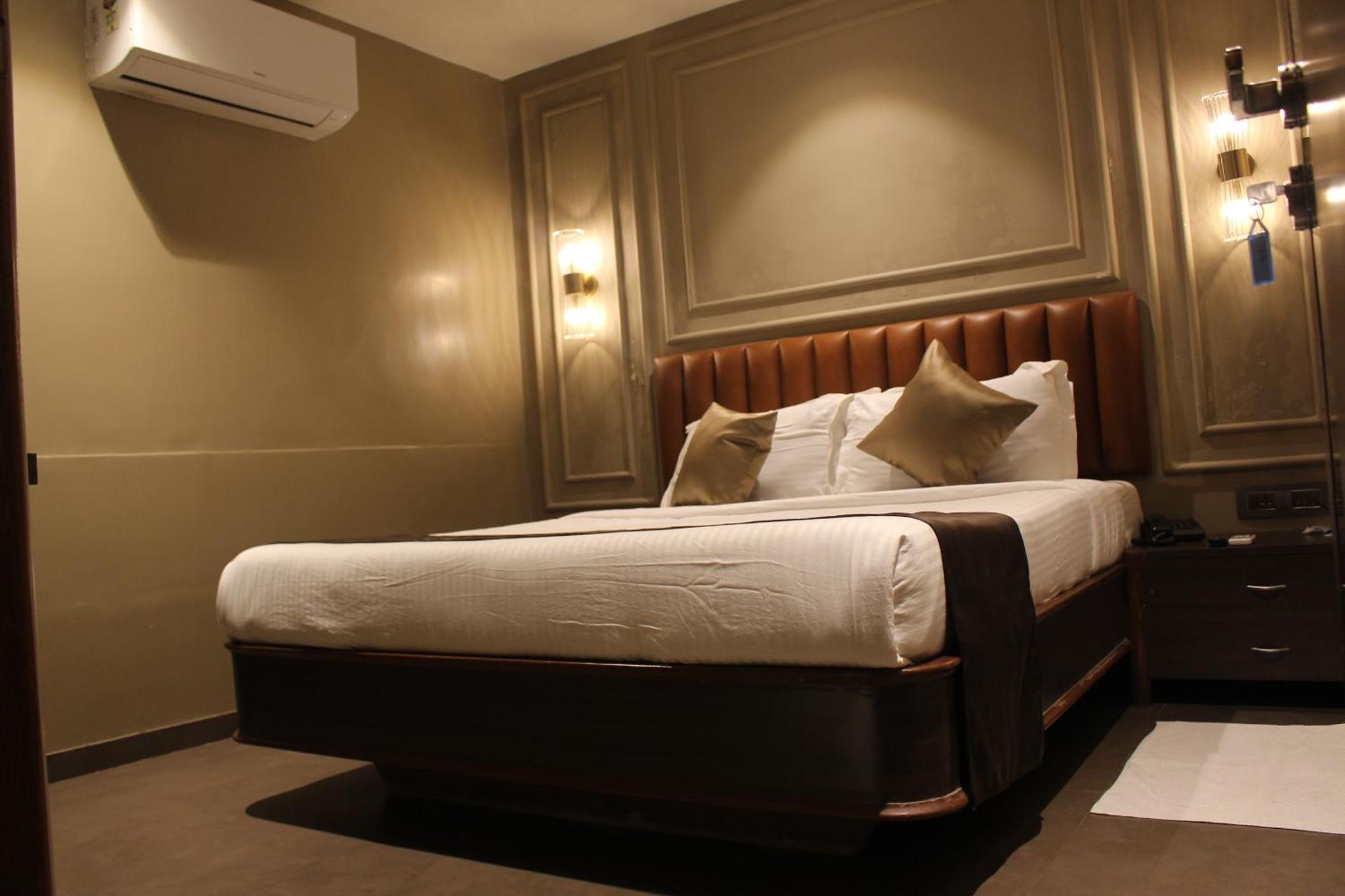 Gulf Hotel Mumbai- The Boutique Hotel Colaba Mumbai Ngoại thất bức ảnh