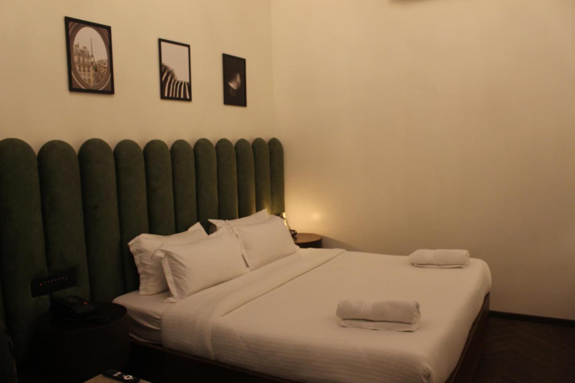 Gulf Hotel Mumbai- The Boutique Hotel Colaba Mumbai Ngoại thất bức ảnh