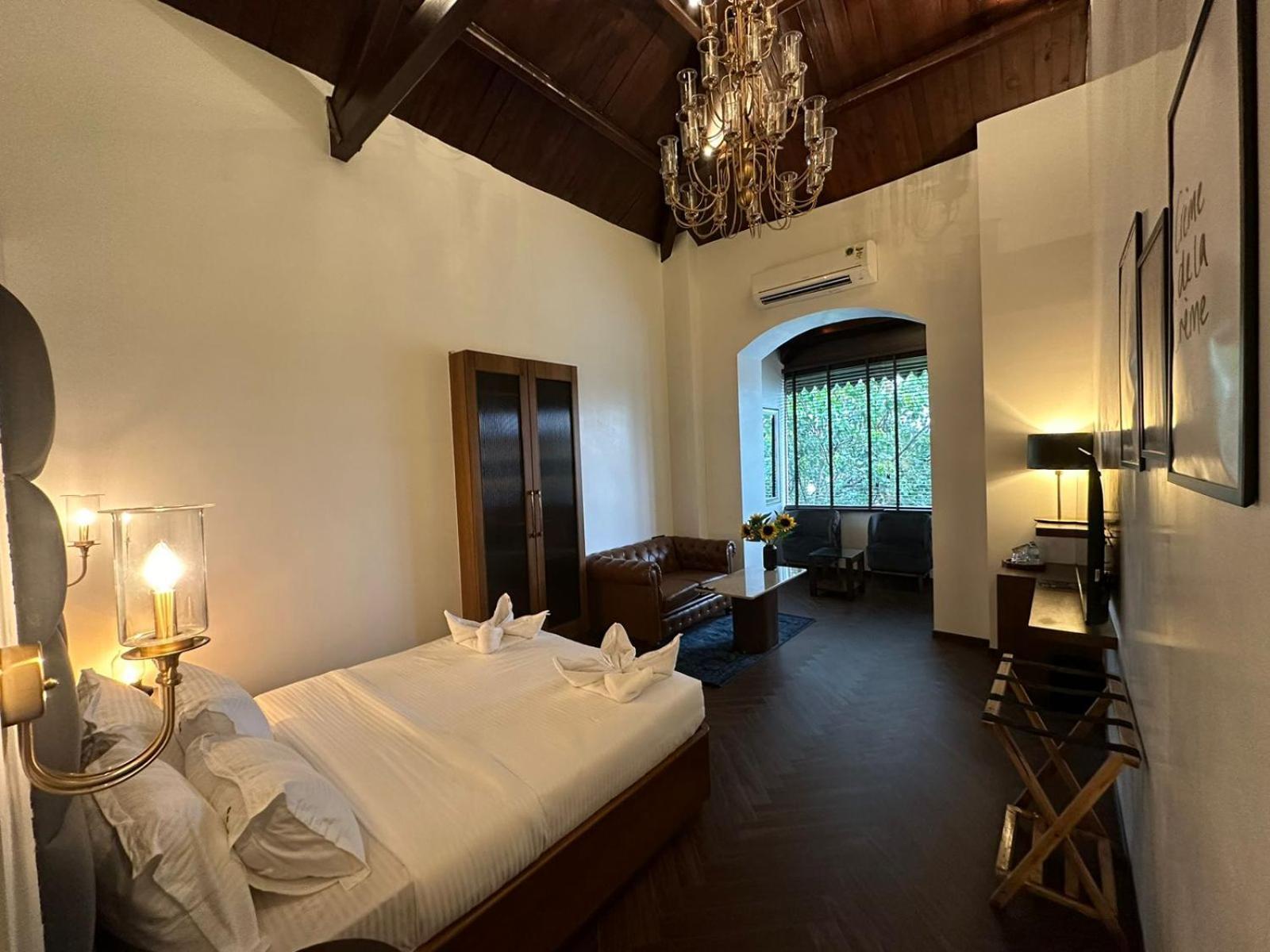 Gulf Hotel Mumbai- The Boutique Hotel Colaba Mumbai Ngoại thất bức ảnh