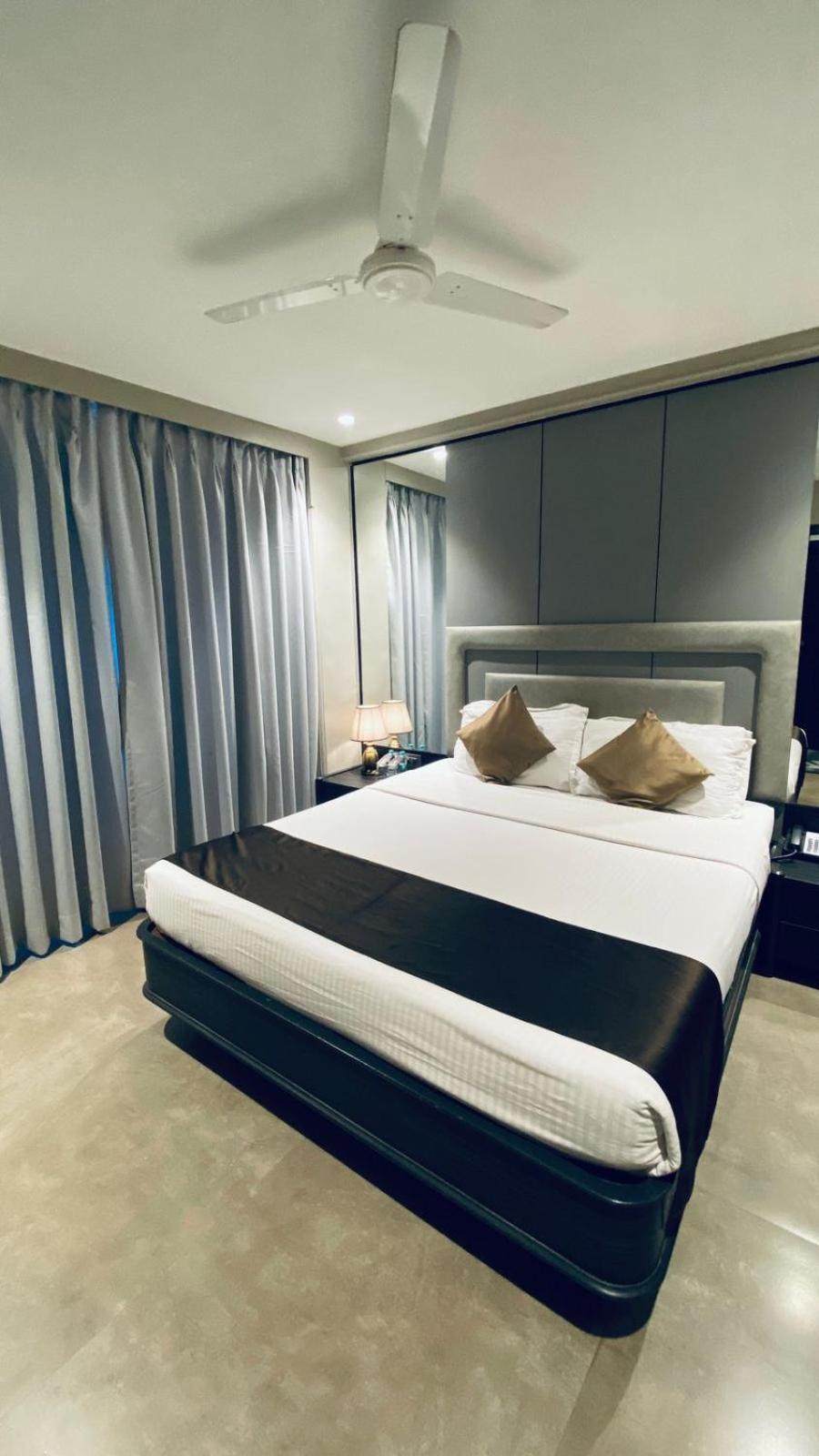 Gulf Hotel Mumbai- The Boutique Hotel Colaba Mumbai Ngoại thất bức ảnh