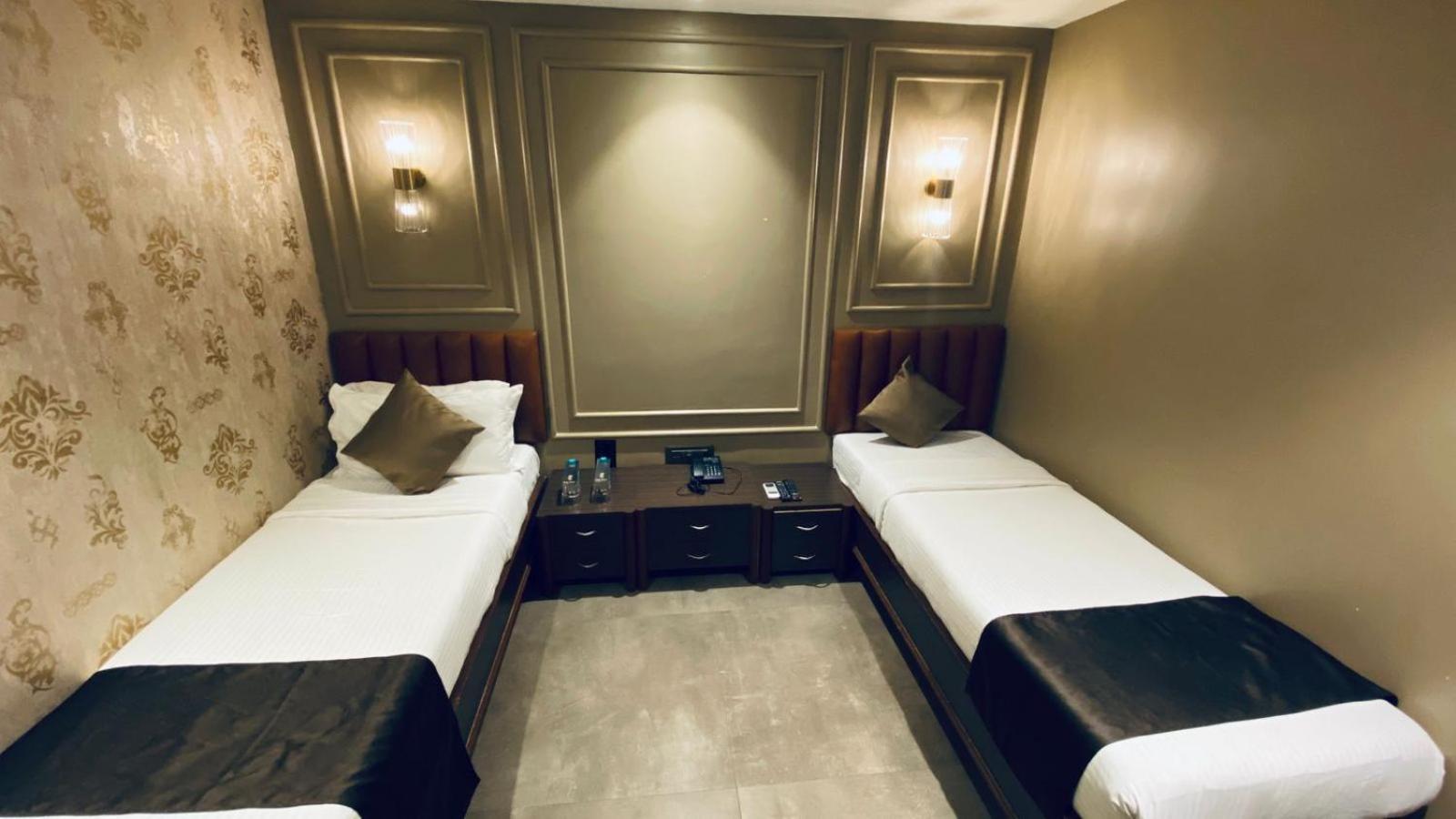 Gulf Hotel Mumbai- The Boutique Hotel Colaba Mumbai Ngoại thất bức ảnh